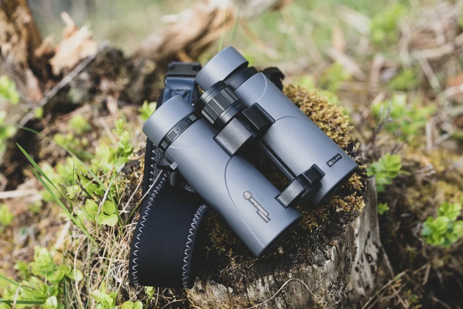 Bresser Pirsch Ed 8x42 Binoculars with Phase Coating - High Performance Hunting & Birding Optics